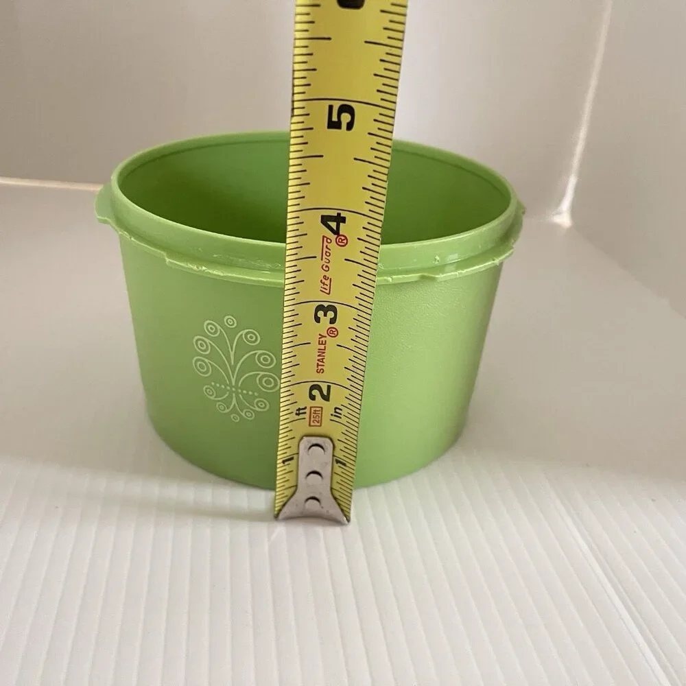 Tupperware Avocado Green Servalier Canister Container 1298-16 Vintage